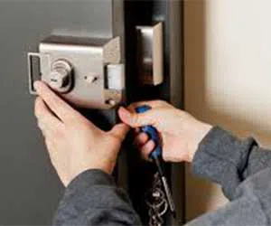 Gold Locksmith Store Tampa, FL 813-703-8693 - commercial-locksmith-service